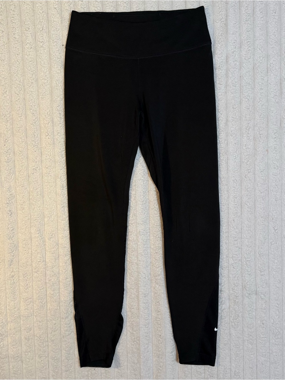 Nike Women's Black Stretch High Waist Leggings Swoosh Ankle